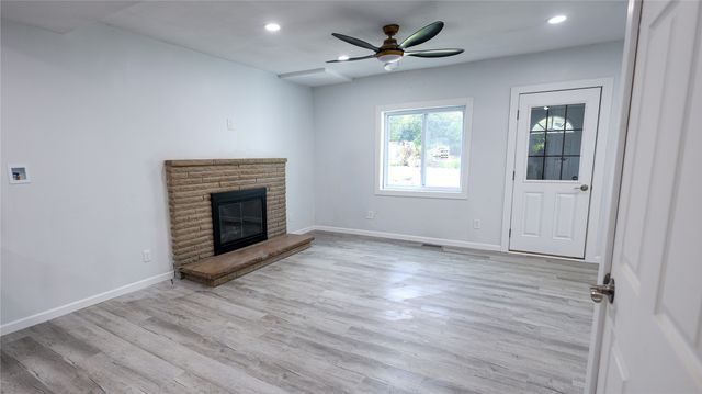 118 E ERIE Street, Linesville, PA 16424