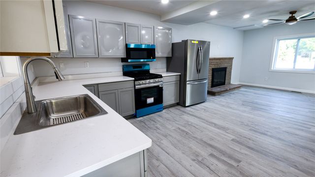 118 E ERIE Street, Linesville, PA 16424