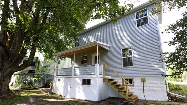 118 E ERIE Street, Linesville, PA 16424