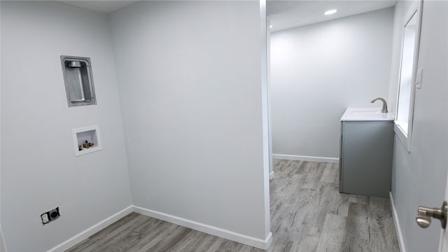 118 E ERIE Street, Linesville, PA 16424