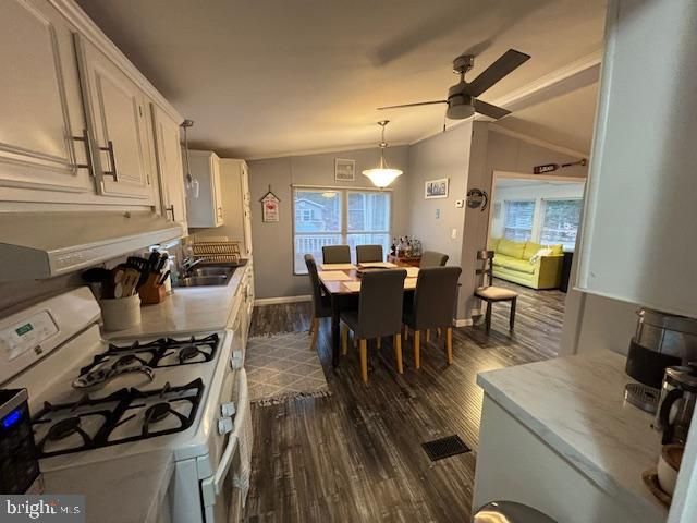34954 HOLLY DR, Lewes, DE 19958