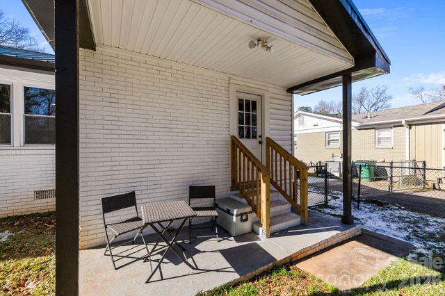 1036 Cutler Place, Charlotte, NC 28205