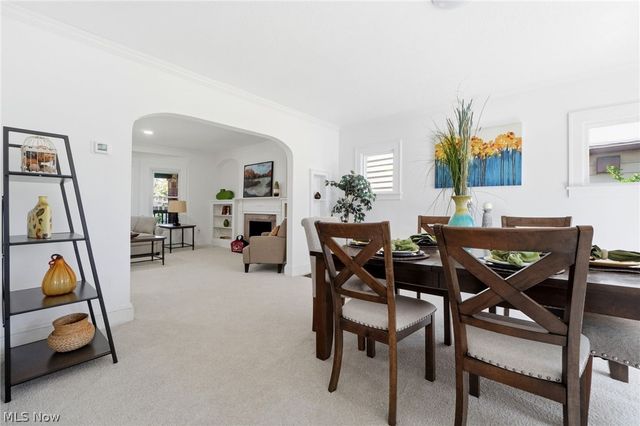 2009 Marlindale Road, Cleveland, OH 44118