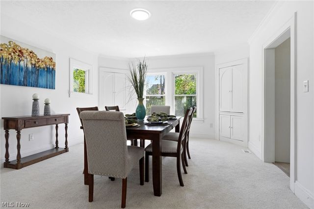 2009 Marlindale Road, Cleveland, OH 44118