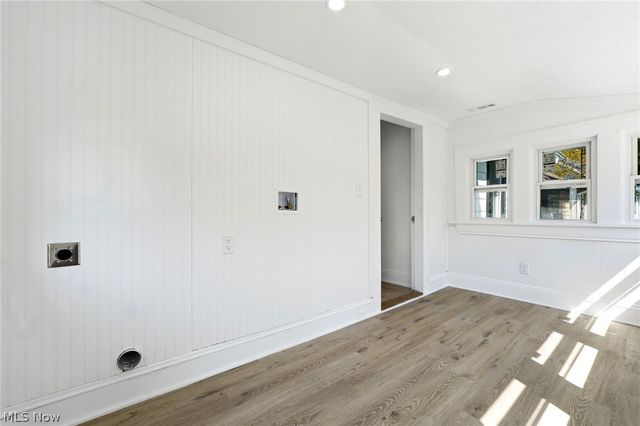 2009 Marlindale Road, Cleveland, OH 44118