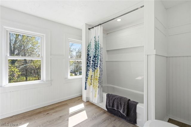 2009 Marlindale Road, Cleveland, OH 44118