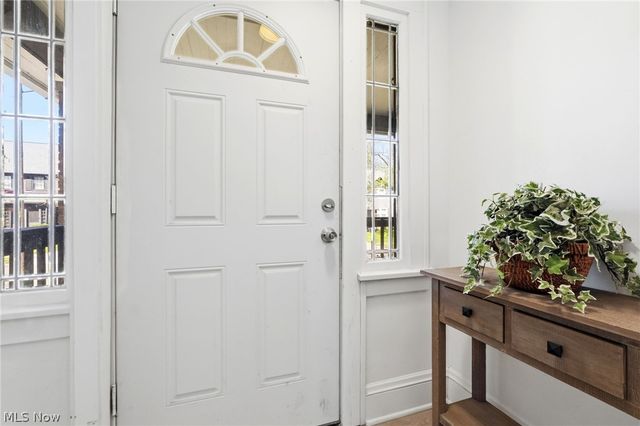 2009 Marlindale Road, Cleveland, OH 44118