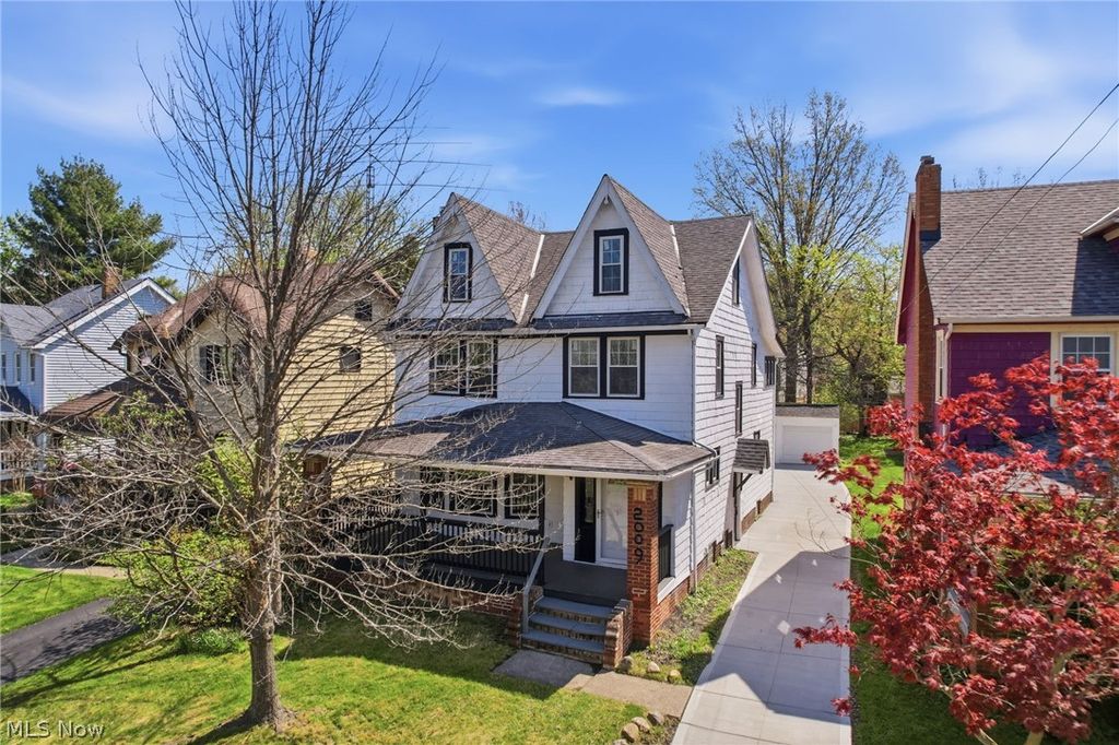 2009 Marlindale Road, Cleveland, OH 44118