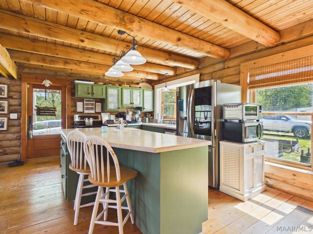 15648 County Road 9 ., Fitzpatrick, AL 36029