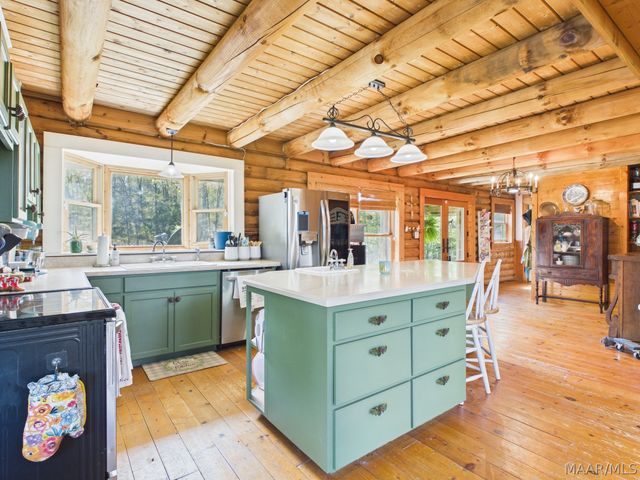 15648 County Road 9 ., Fitzpatrick, AL 36029