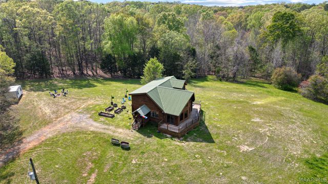 15648 County Road 9 ., Fitzpatrick, AL 36029