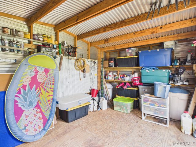 15648 County Road 9 ., Fitzpatrick, AL 36029