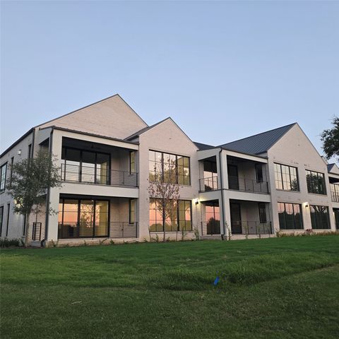 340 O Connor Ridge Boulevard 22, Irving, TX 75038