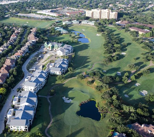 340 O Connor Ridge Boulevard 22, Irving, TX 75038