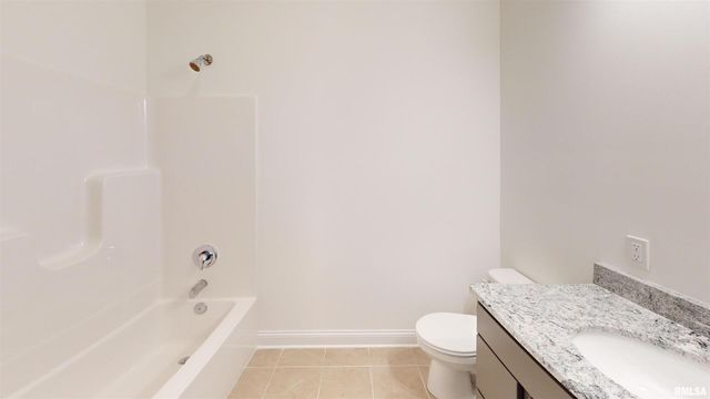 5931 BUTTERFIELD Drive, Bettendorf, IA 52722