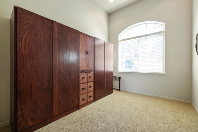 4934 Horned Lark Drive, Klamath Falls, OR 97601