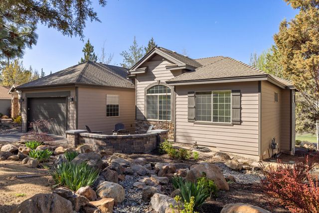 4934 Horned Lark Drive, Klamath Falls, OR 97601