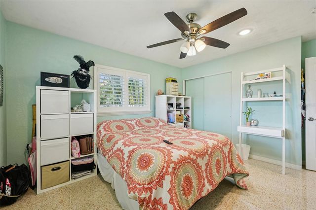 6417 24TH AVENUE N, St Petersburg, FL 33710