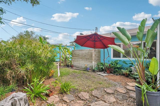 6417 24TH AVENUE N, St Petersburg, FL 33710