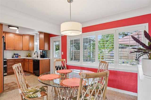 6417 24TH AVENUE N, St Petersburg, FL 33710