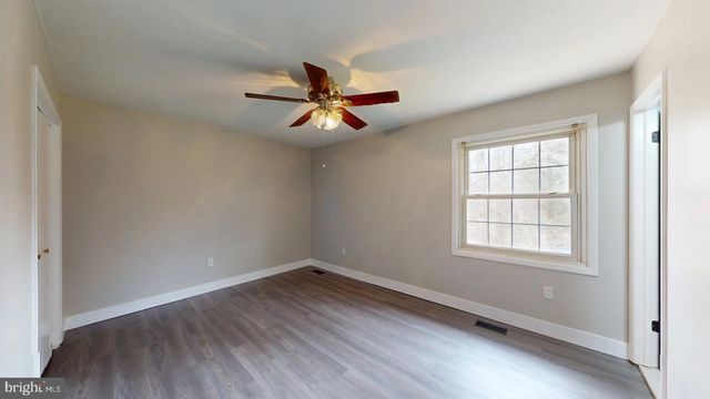 11813 CORNWELL DR, Manassas, VA 20112