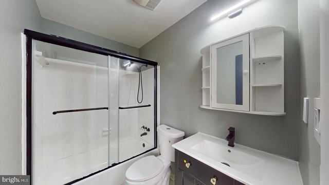 11813 CORNWELL DR, Manassas, VA 20112