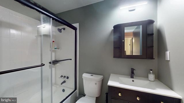 11813 CORNWELL DR, Manassas, VA 20112