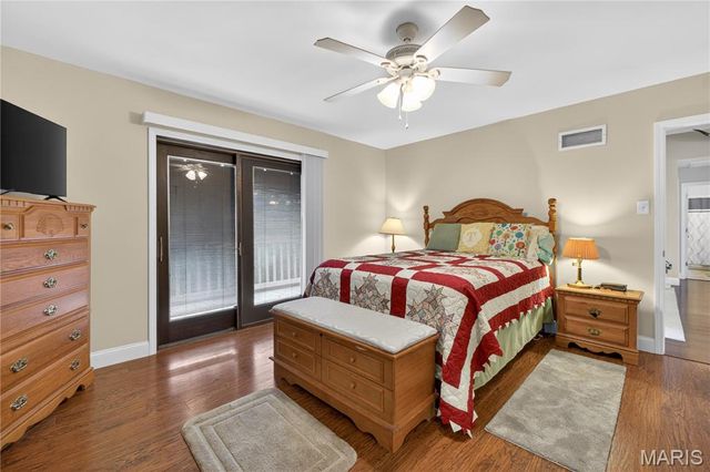125 Rolling Acres Lane, Hillsboro, MO 63050