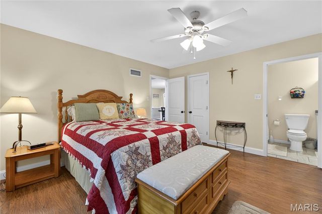 125 Rolling Acres Lane, Hillsboro, MO 63050