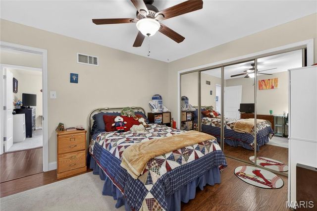 125 Rolling Acres Lane, Hillsboro, MO 63050