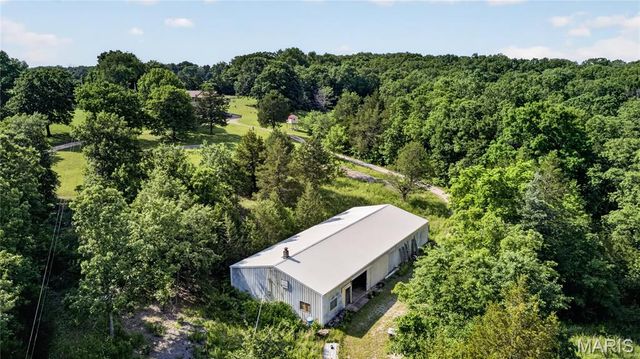 125 Rolling Acres Lane, Hillsboro, MO 63050