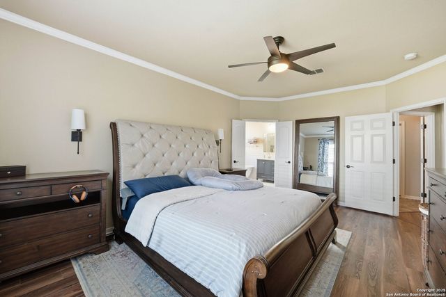 711 Midway Crest, San Antonio, TX 78258