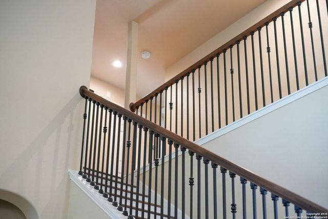 711 Midway Crest, San Antonio, TX 78258