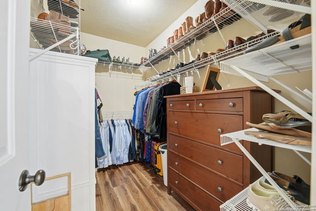 711 Midway Crest, San Antonio, TX 78258