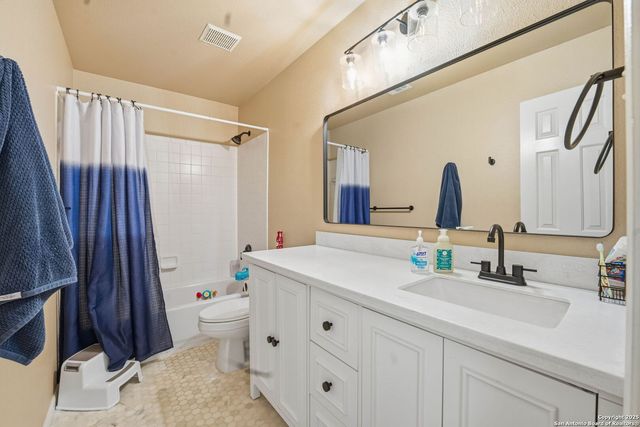 711 Midway Crest, San Antonio, TX 78258