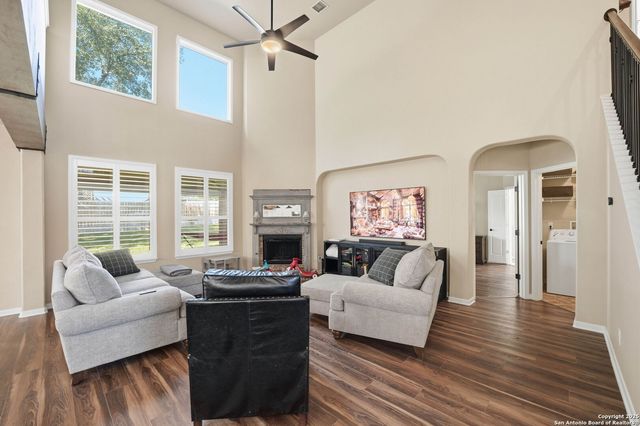 711 Midway Crest, San Antonio, TX 78258