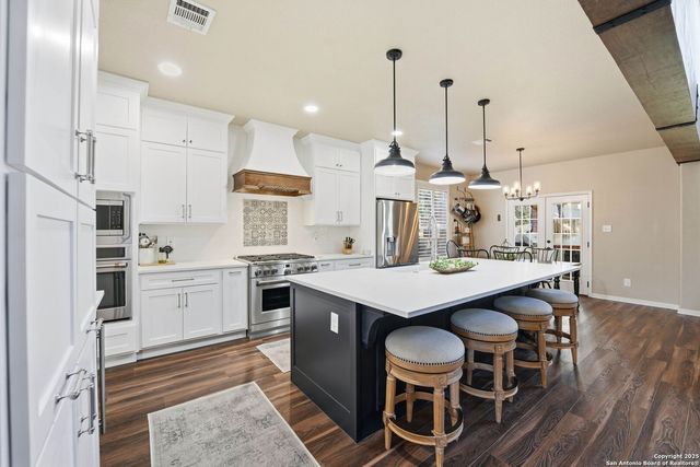 711 Midway Crest, San Antonio, TX 78258