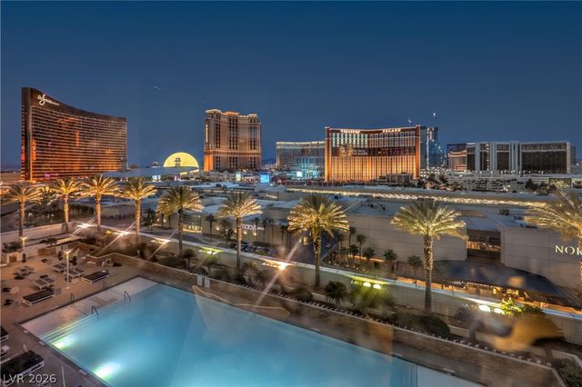 2000 Fashion Show Drive 1828, Las Vegas, NV 89109