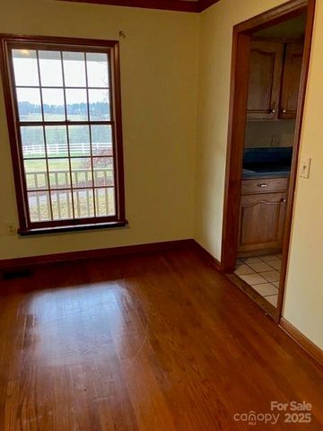 4462-1 Hoover Road, Lawndale, NC 28090