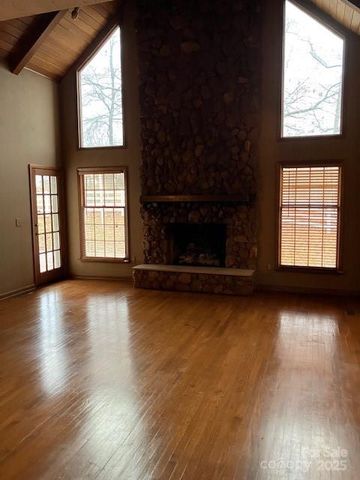 4462-1 Hoover Road, Lawndale, NC 28090