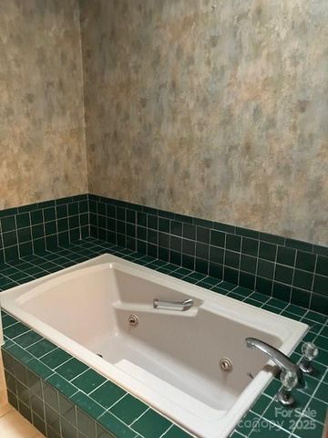 4462-1 Hoover Road, Lawndale, NC 28090