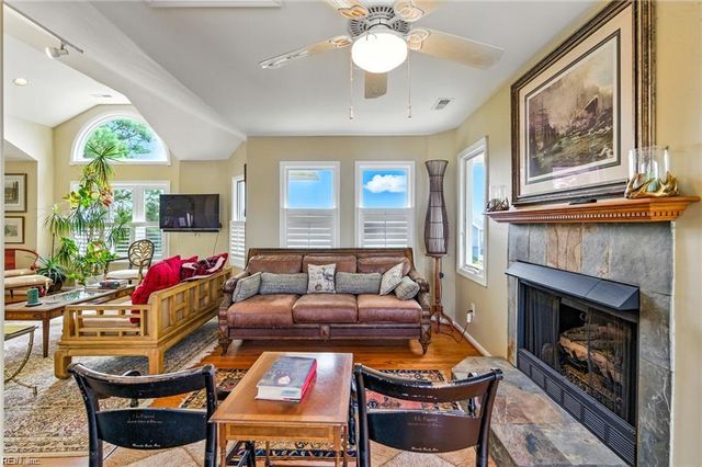 304 Ruddy CRES, Virginia Beach, VA 23456