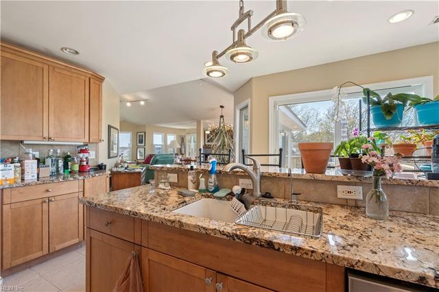 304 Ruddy CRES, Virginia Beach, VA 23456