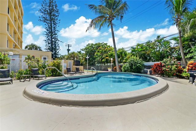 2400 NE 9th St 201, Fort Lauderdale, FL 33304