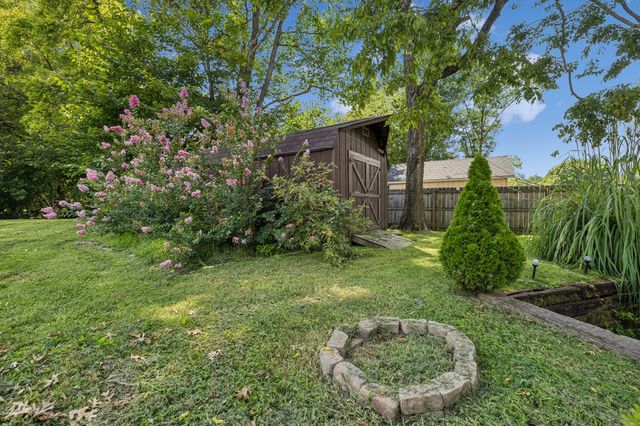 3317 Marcus Dr, Nashville, TN 37211