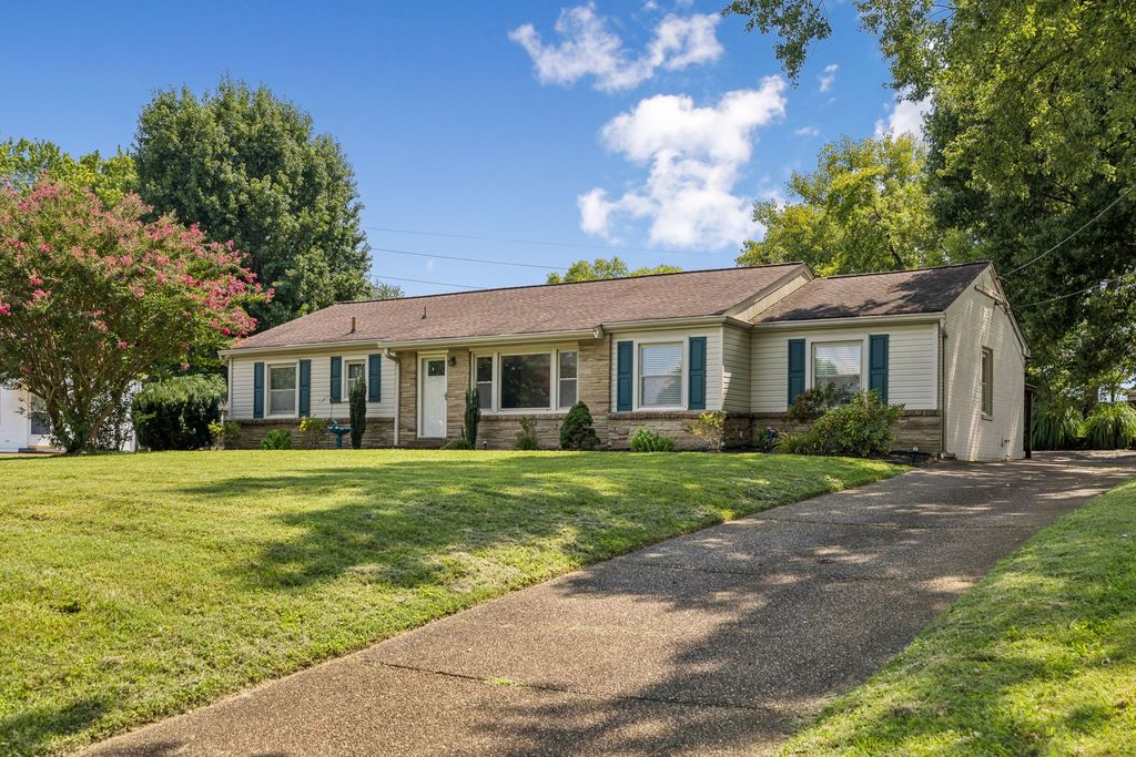 3317 Marcus Dr, Nashville, TN 37211