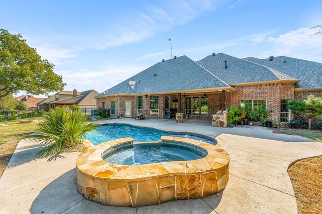 301 Arapahoe Ridge, Weatherford, TX 76087