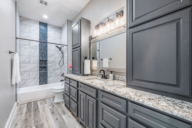 301 Arapahoe Ridge, Weatherford, TX 76087