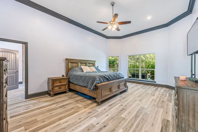 301 Arapahoe Ridge, Weatherford, TX 76087
