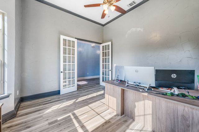 301 Arapahoe Ridge, Weatherford, TX 76087